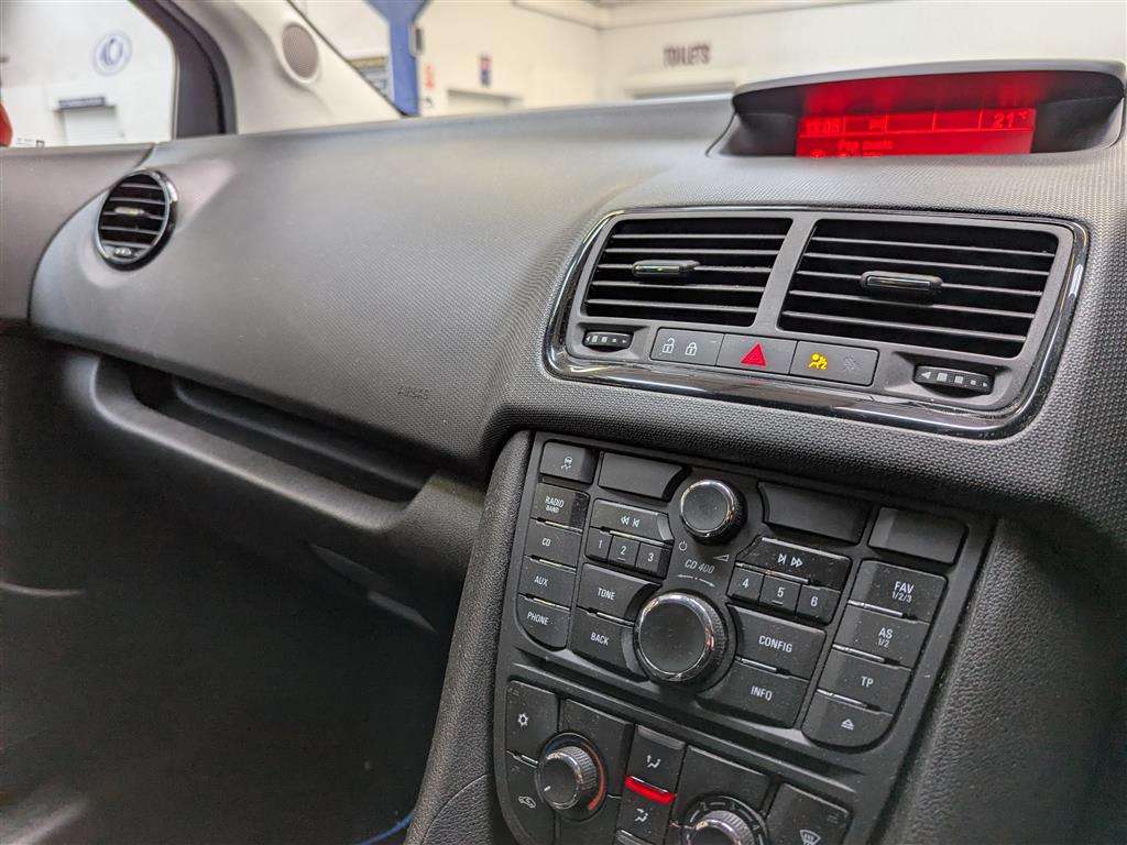 <p>2016 VAUXHALL MERIVA LIFE</p>