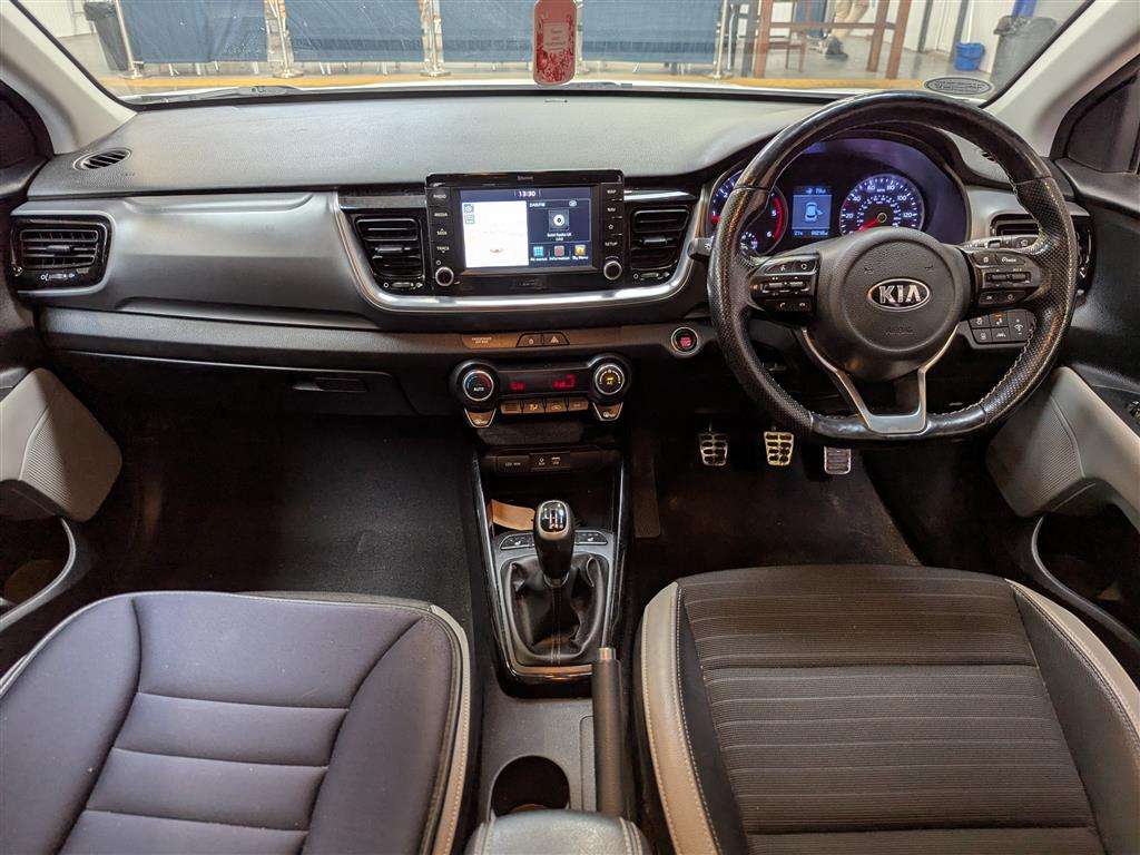 <p>2018 KIA STONIC FIRST EDITION CRDI</p>