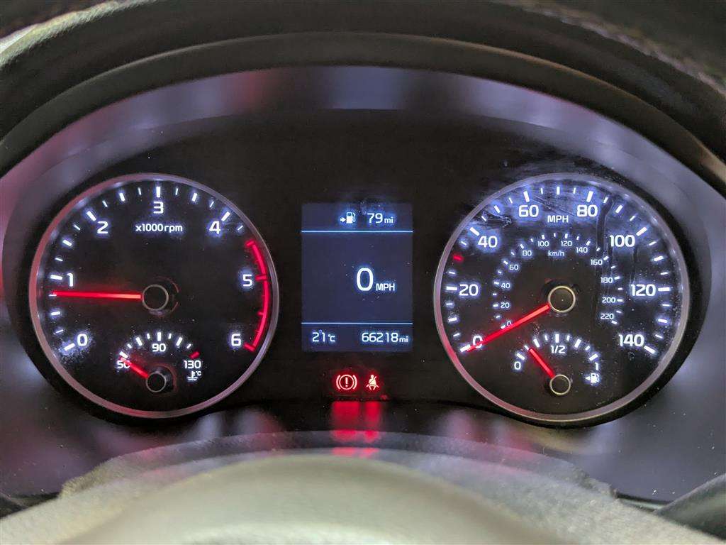 <p>2018 KIA STONIC FIRST EDITION CRDI</p>