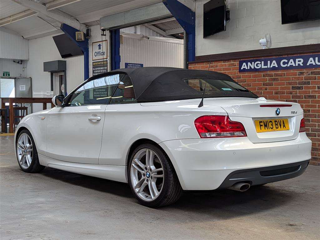 <p>2013 BMW 118D M SPORT</p>