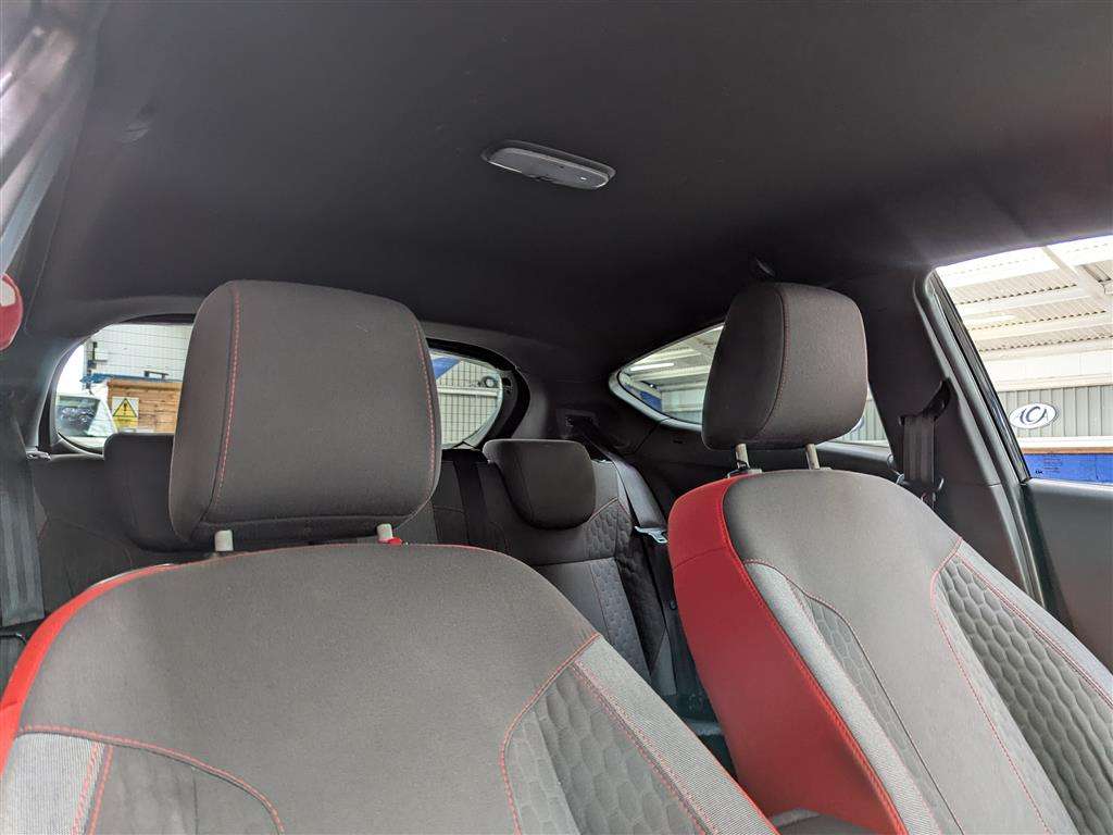 <p>2016 FORD FIESTA ST-LINE BLACK EDIT</p>