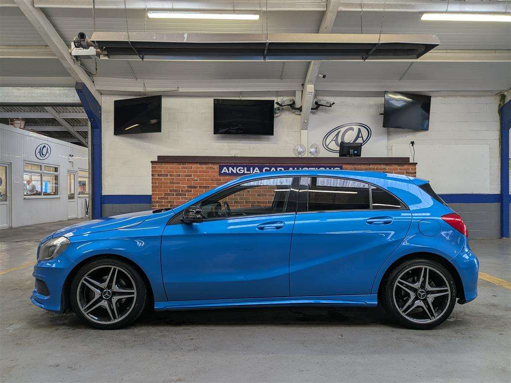 <p>2014 MERCEDES-BENZ A180 BLUE-CY AMG SPORT CD</p>