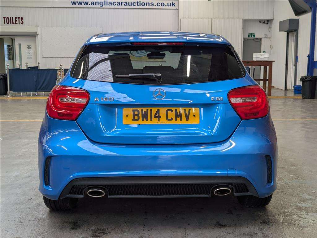 <p>2014 MERCEDES-BENZ A180 BLUE-CY AMG SPORT CD</p>
