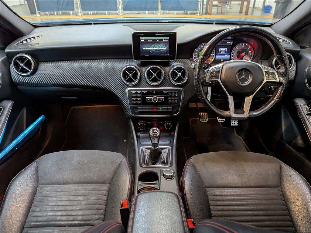 <p>2014 MERCEDES-BENZ A180 BLUE-CY AMG SPORT CD</p>