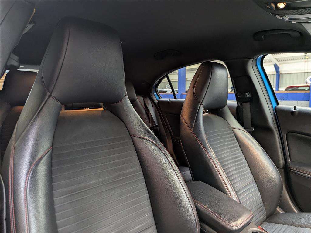 <p>2014 MERCEDES-BENZ A180 BLUE-CY AMG SPORT CD</p>