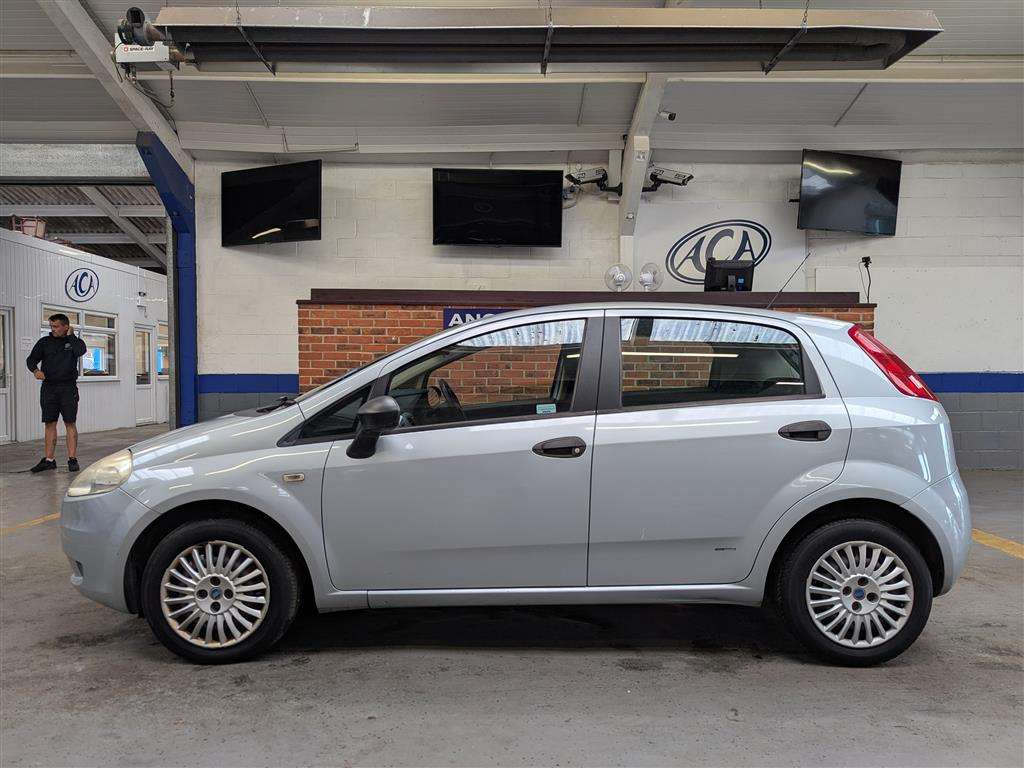 <p>2006 FIAT GRANDE PUNTO ACTIVE 65</p>