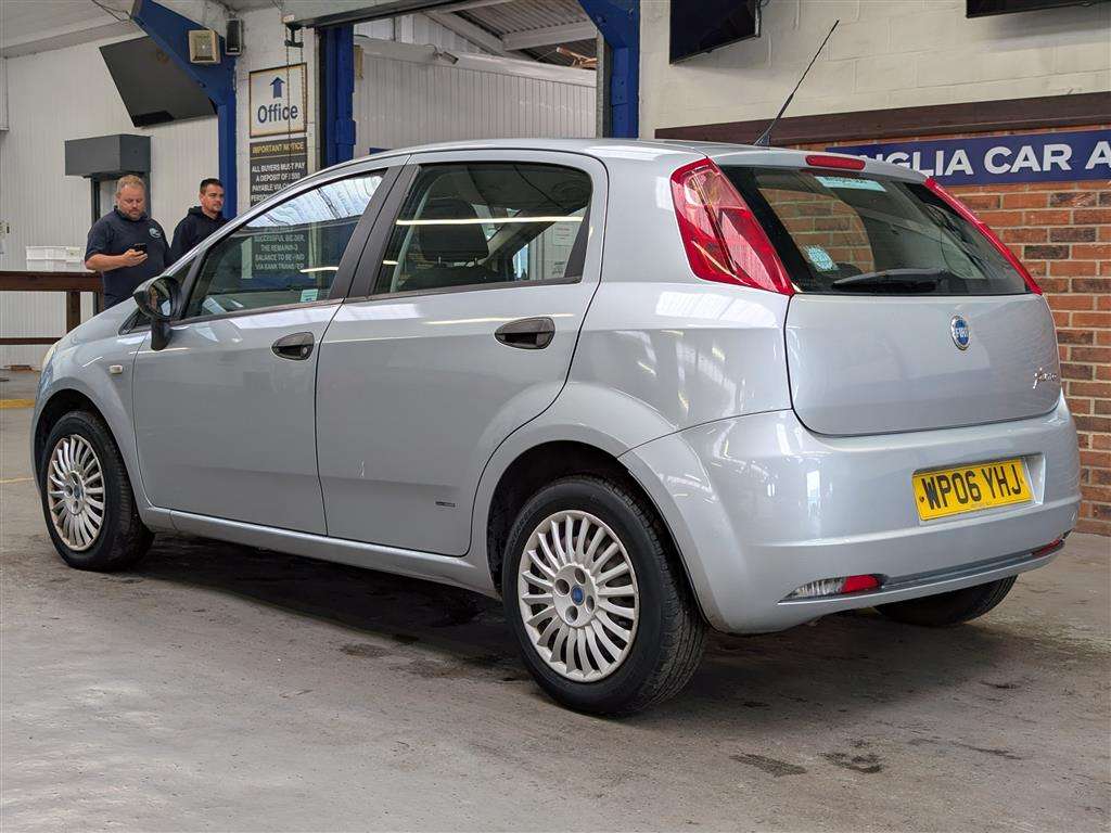 <p>2006 FIAT GRANDE PUNTO ACTIVE 65</p>