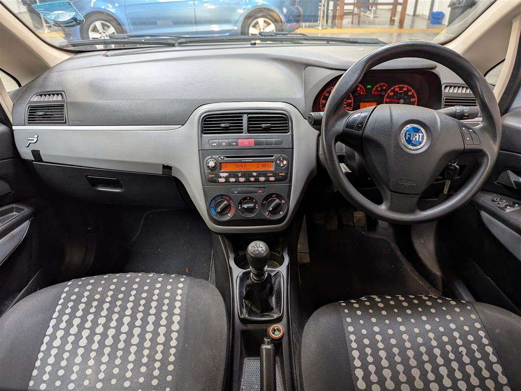<p>2006 FIAT GRANDE PUNTO ACTIVE 65</p>