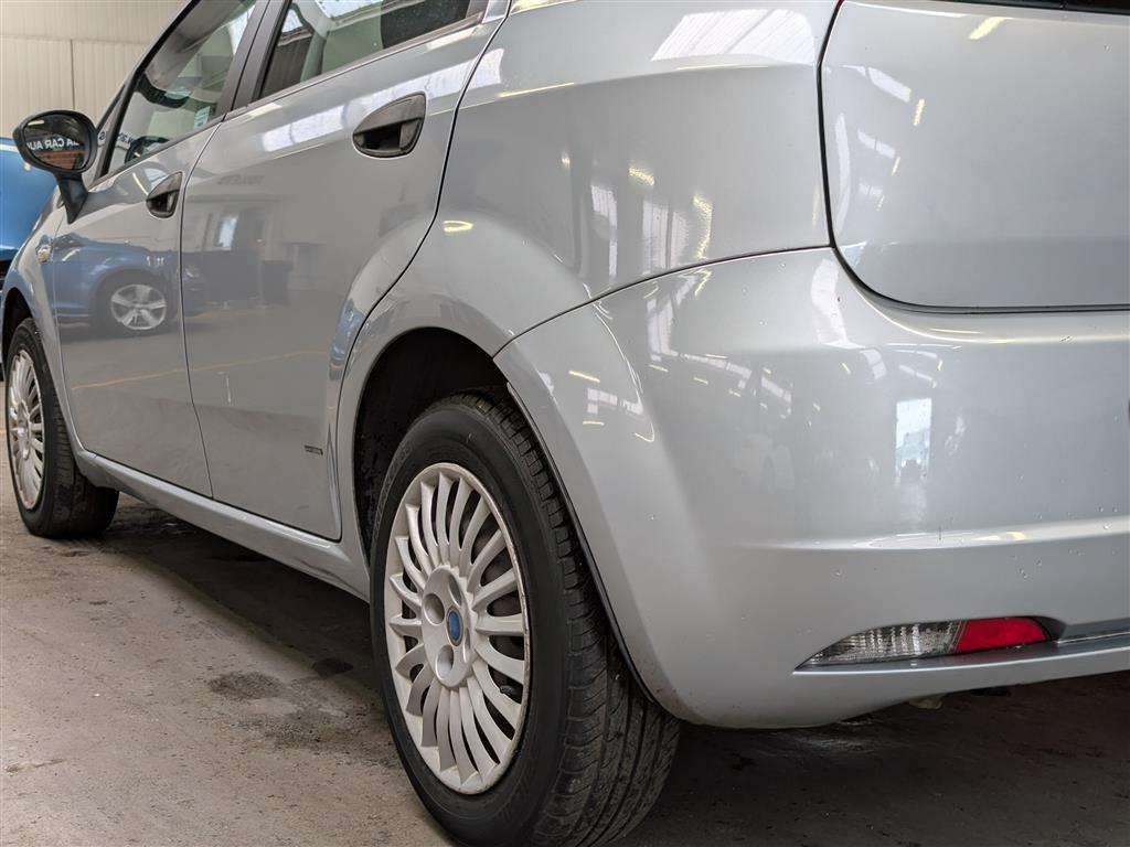 <p>2006 FIAT GRANDE PUNTO ACTIVE 65</p>