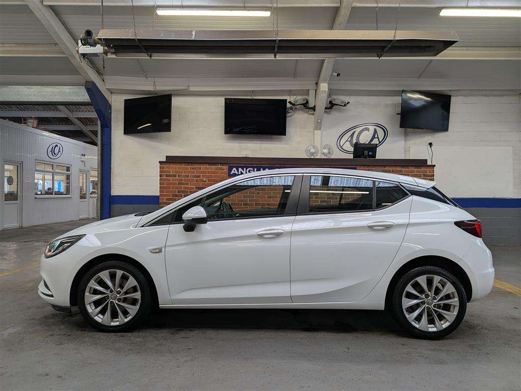 <p>2016 VAUXHALL ASTRA ENERGY CDTI</p>