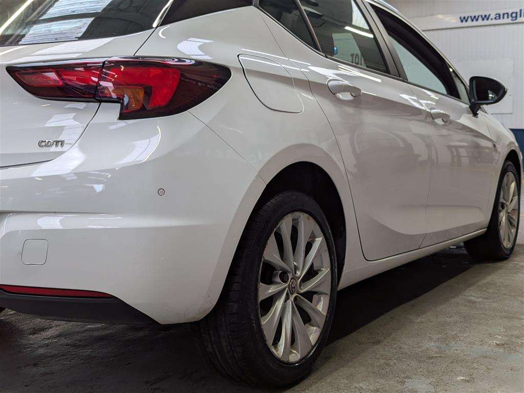 <p>2016 VAUXHALL ASTRA ENERGY CDTI</p>