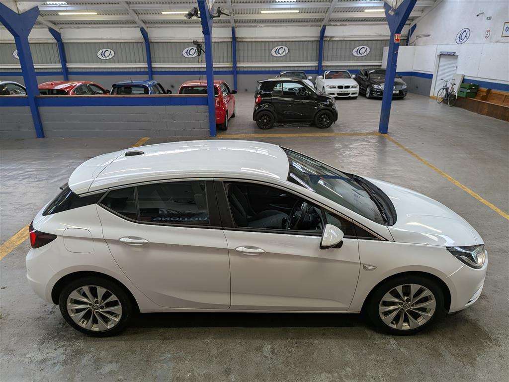 <p>2016 VAUXHALL ASTRA ENERGY CDTI</p>