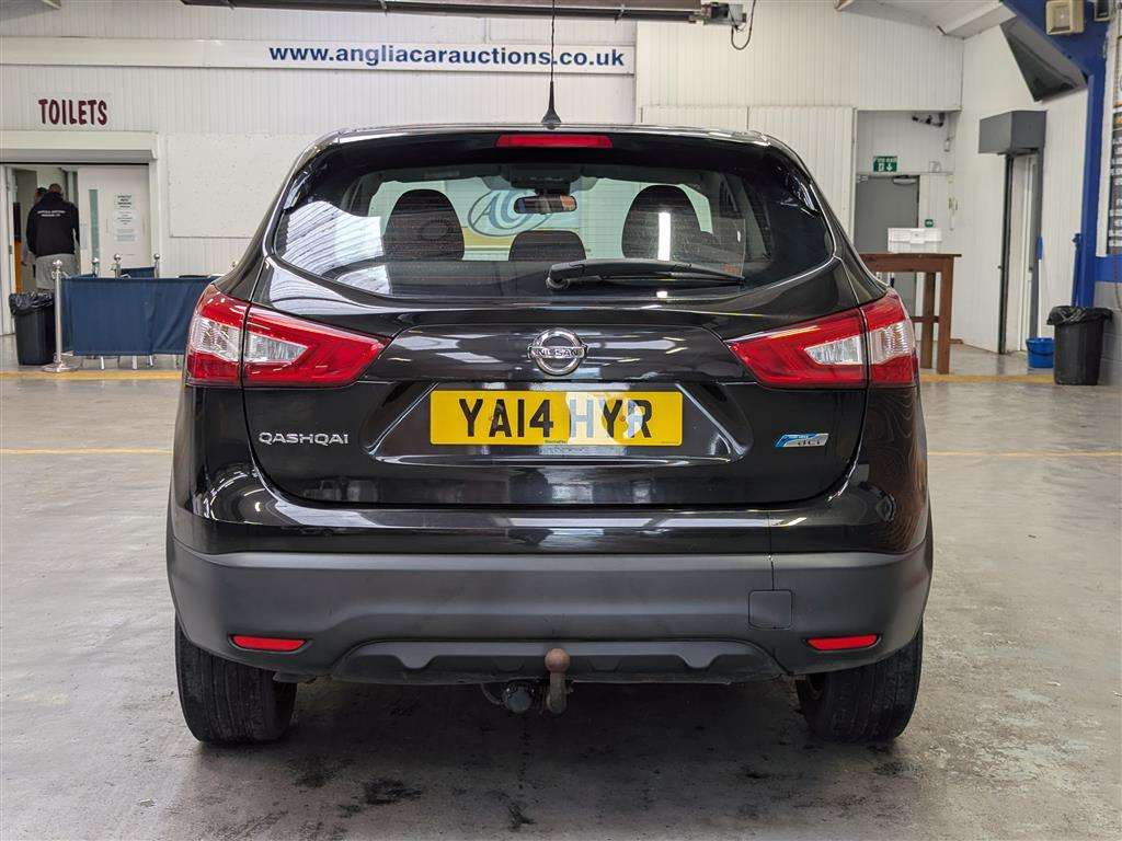 <p>2014 NISSAN QASHQAI ACENTA DCI</p>