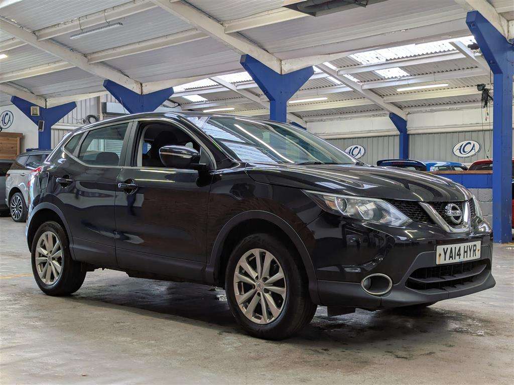 <p>2014 NISSAN QASHQAI ACENTA DCI</p>