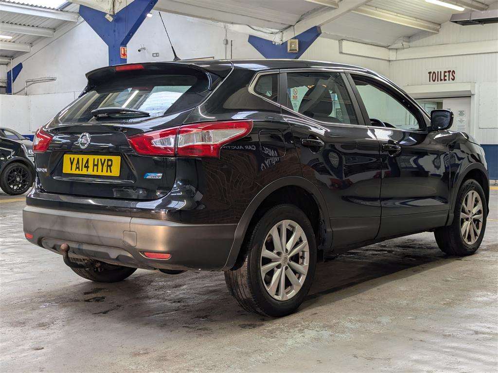 <p>2014 NISSAN QASHQAI ACENTA DCI</p>