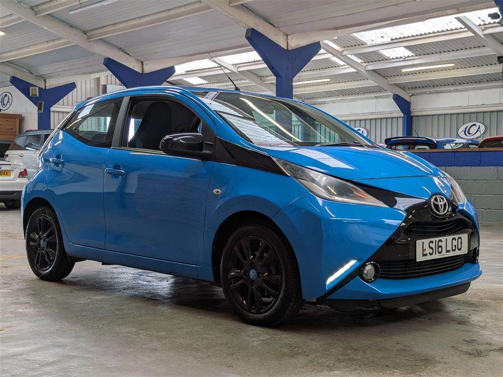 <p>2016 TOYOTA AYGO X-CITE 2 VVT-I CVT</p>