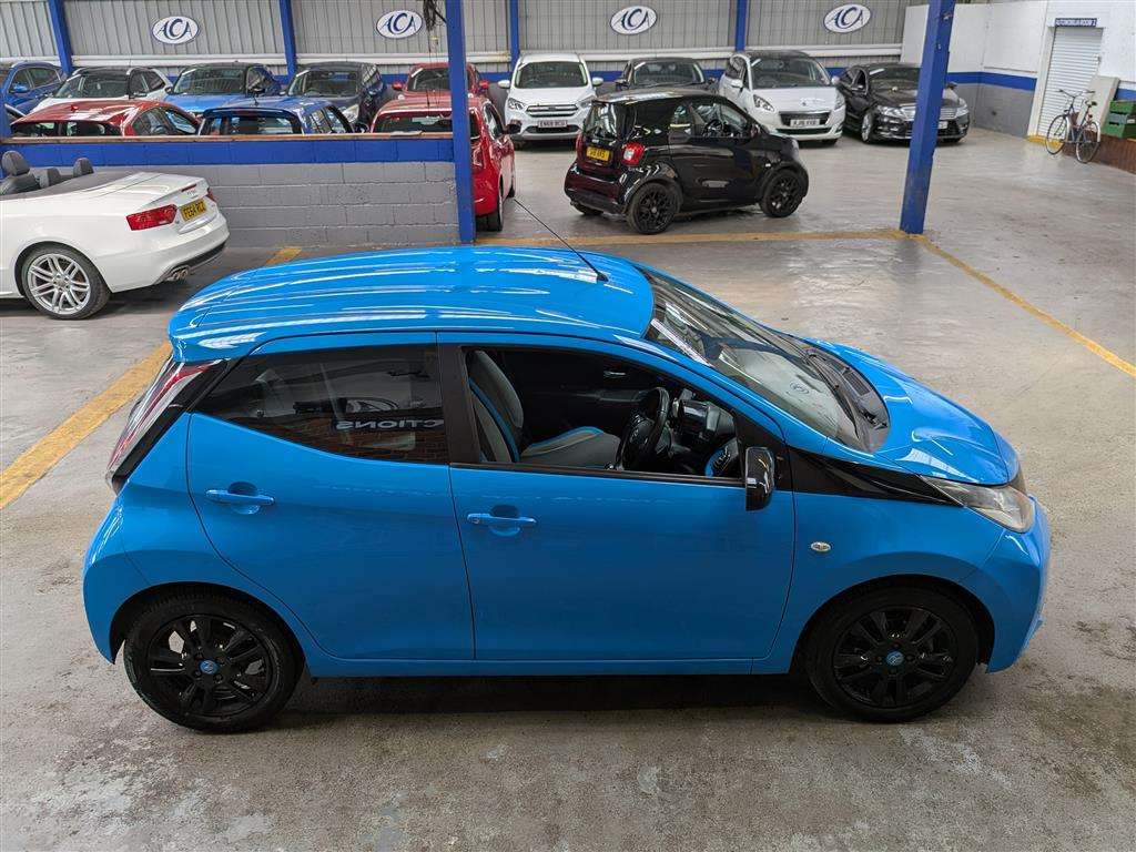 <p>2016 TOYOTA AYGO X-CITE 2 VVT-I CVT</p>