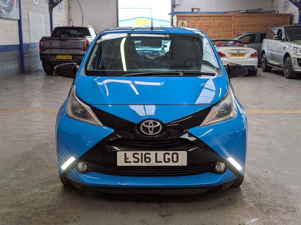 <p>2016 TOYOTA AYGO X-CITE 2 VVT-I CVT</p>