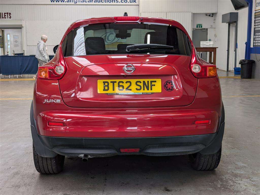 <p>2013 NISSAN JUKE TEKNA</p>