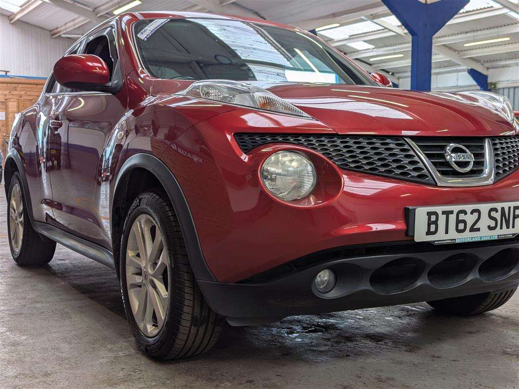 <p>2013 NISSAN JUKE TEKNA</p>