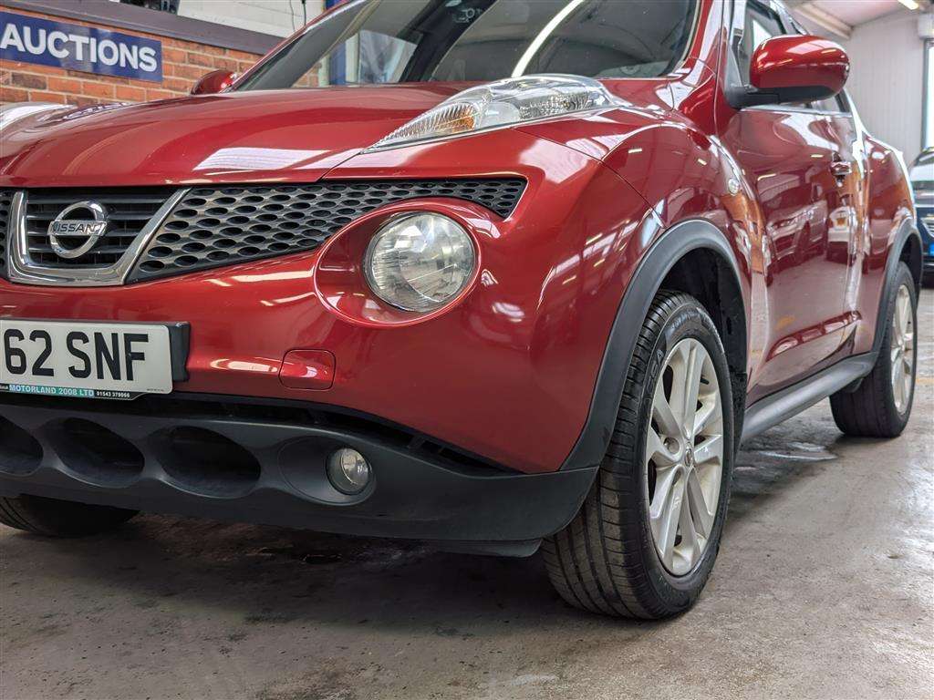 <p>2013 NISSAN JUKE TEKNA</p>