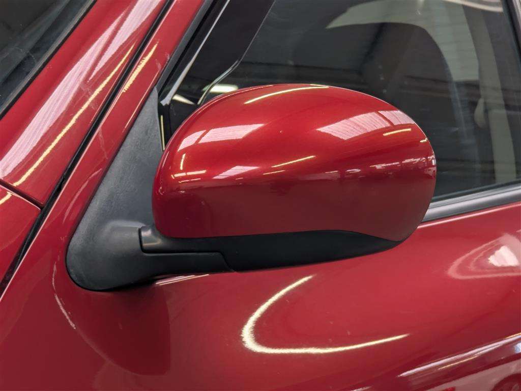 <p>2013 NISSAN JUKE TEKNA</p>