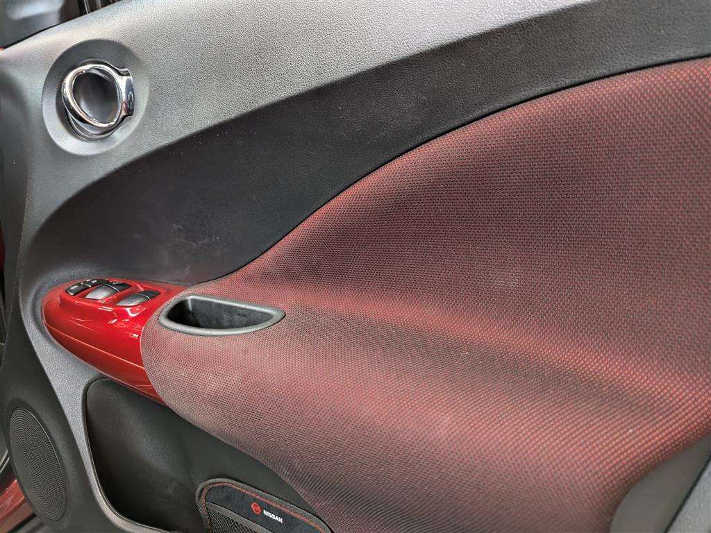 <p>2013 NISSAN JUKE TEKNA</p>