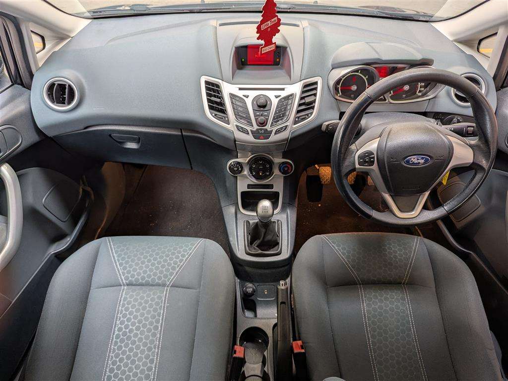 <p>2009 FORD FIESTA ZETEC 96</p>