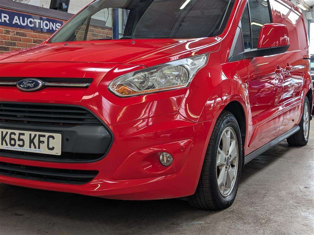 <p>2015 FORD TRANSIT CONNECT 240 LIMIT</p>
