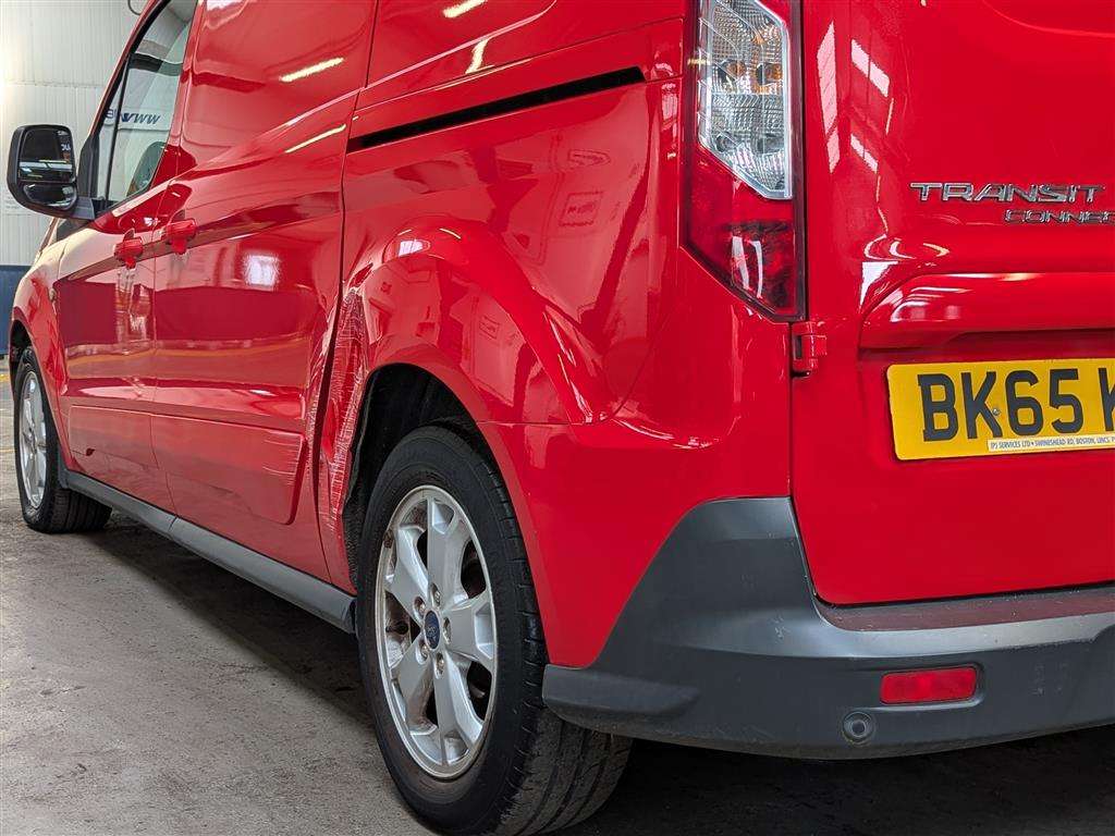 <p>2015 FORD TRANSIT CONNECT 240 LIMIT</p>