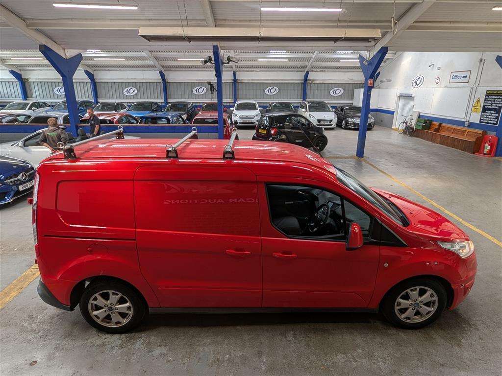 <p>2015 FORD TRANSIT CONNECT 240 LIMIT</p>