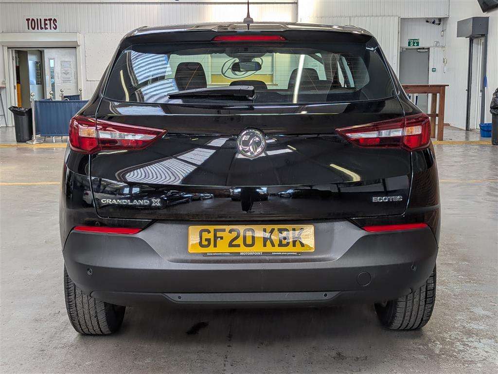 <p>2020 VAUXHALL GRANDLAND X SE TURBO</p>