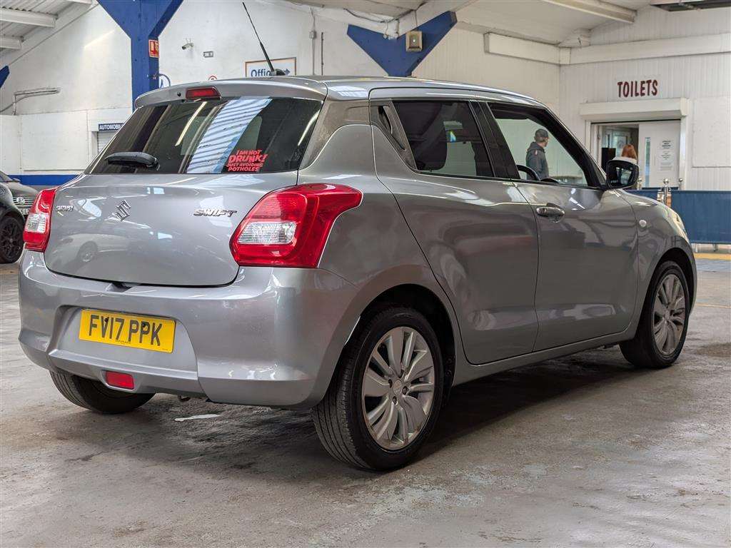 <p>2017 SUZUKI SWIFT SZ-T BOOSTERJET</p>