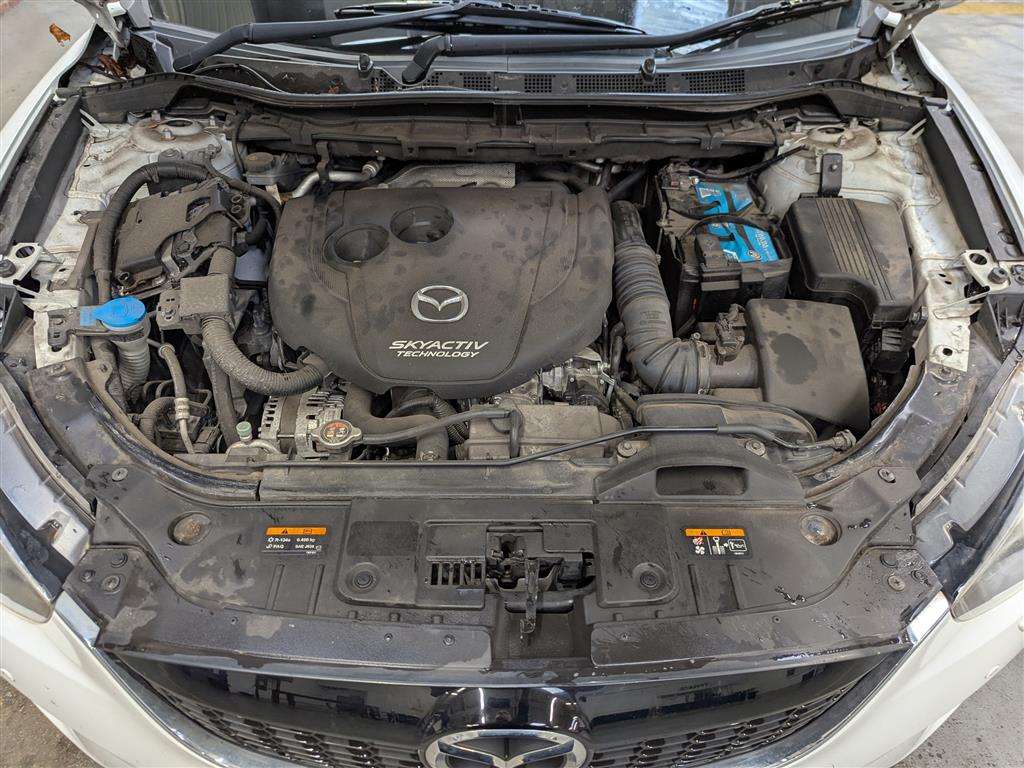 <p>2013 MAZDA CX-5 SPORT NAV D</p>