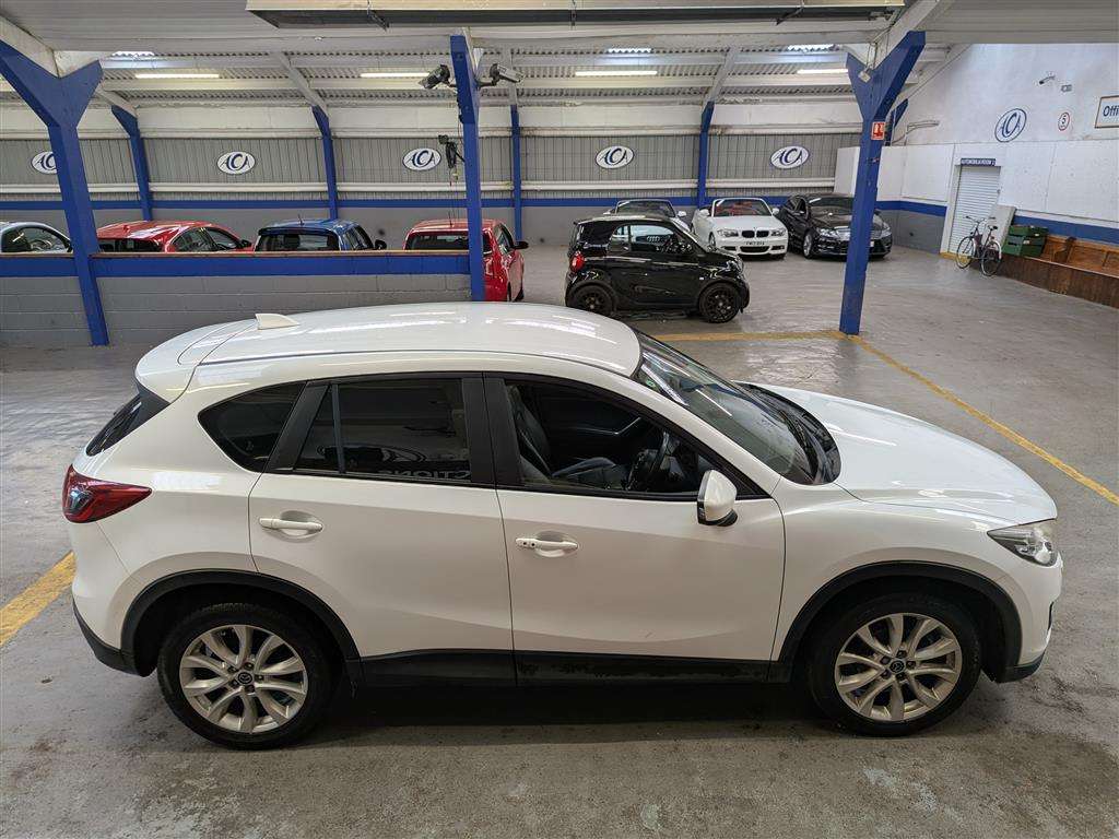 <p>2013 MAZDA CX-5 SPORT NAV D</p>