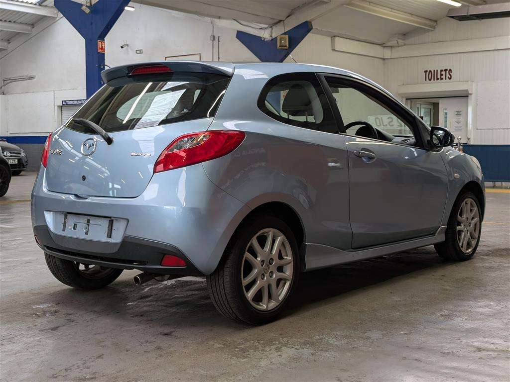 <p>2012 MAZDA 2 TAMURA</p>