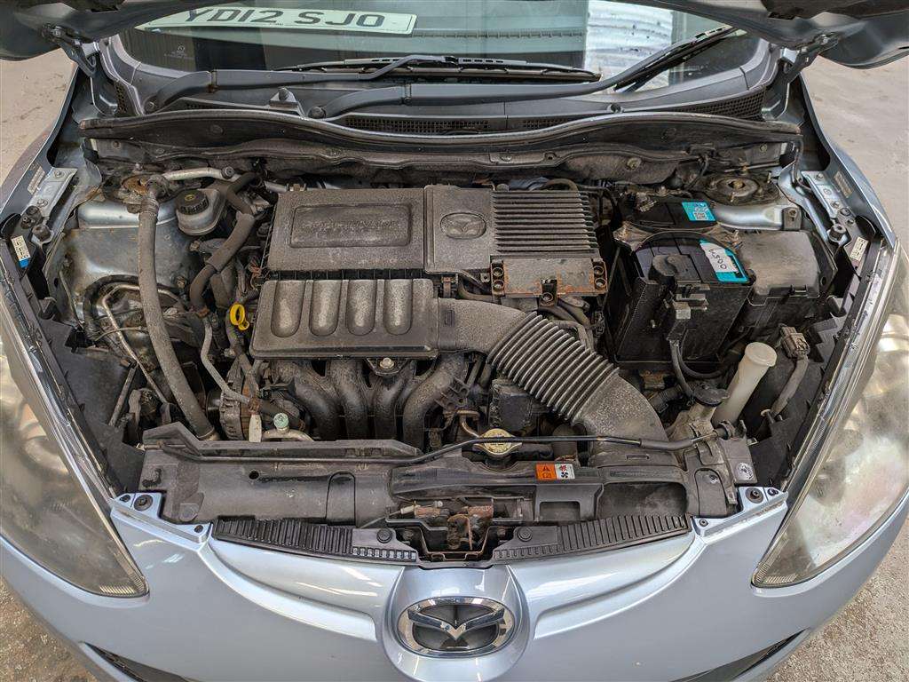 <p>2012 MAZDA 2 TAMURA</p>