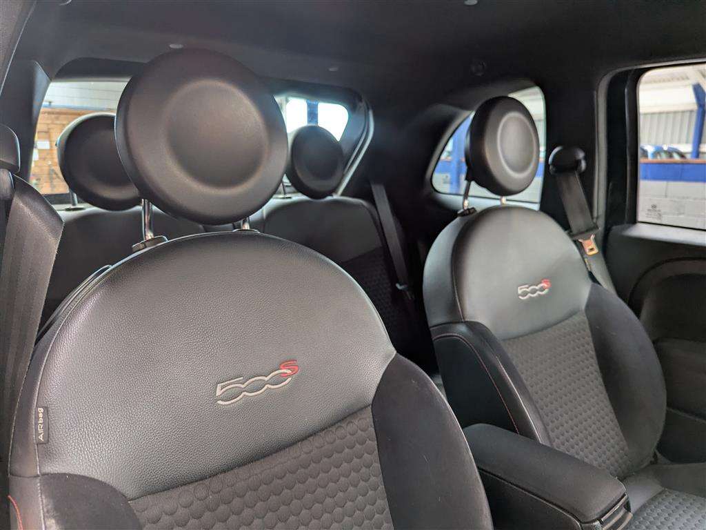 <p>2014 FIAT 500 S</p>