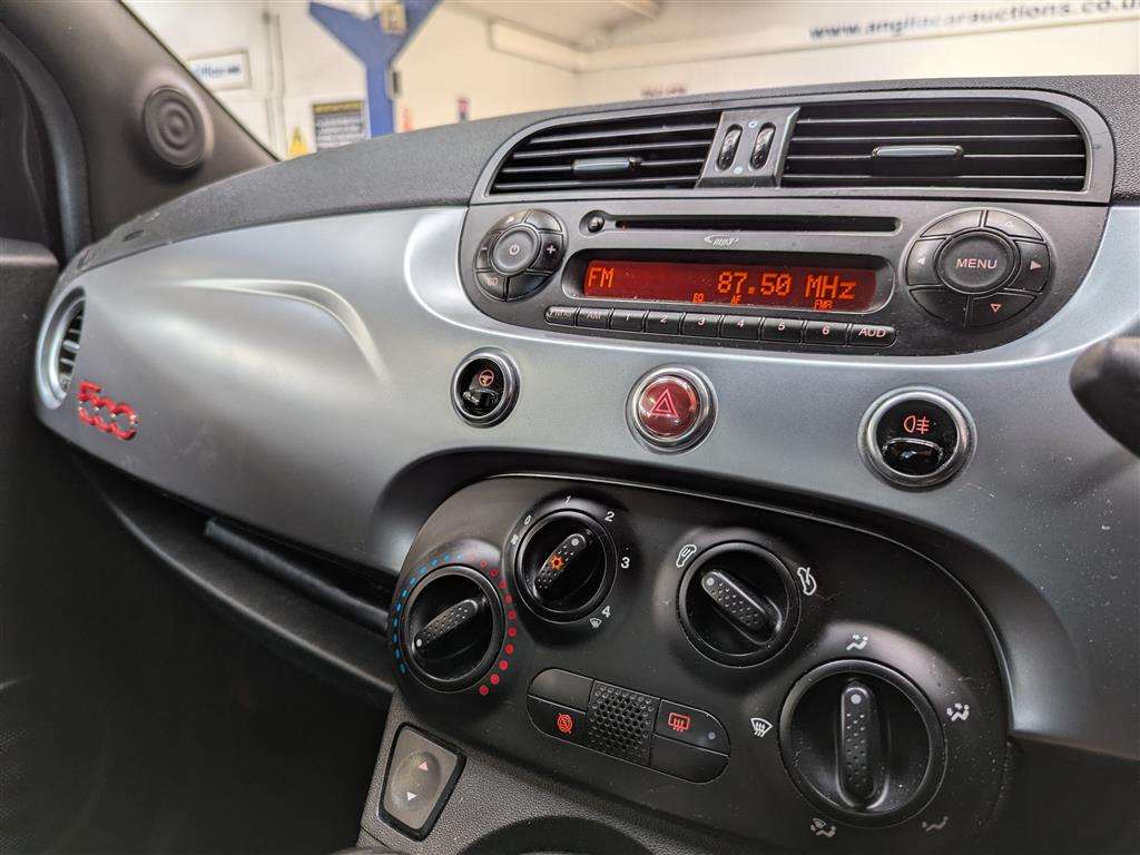 <p>2014 FIAT 500 S</p>