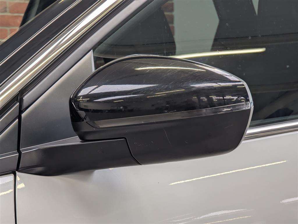 <p>2020 PEUGEOT 3008 GT S/S PHEV 4X4 AUTO</p>