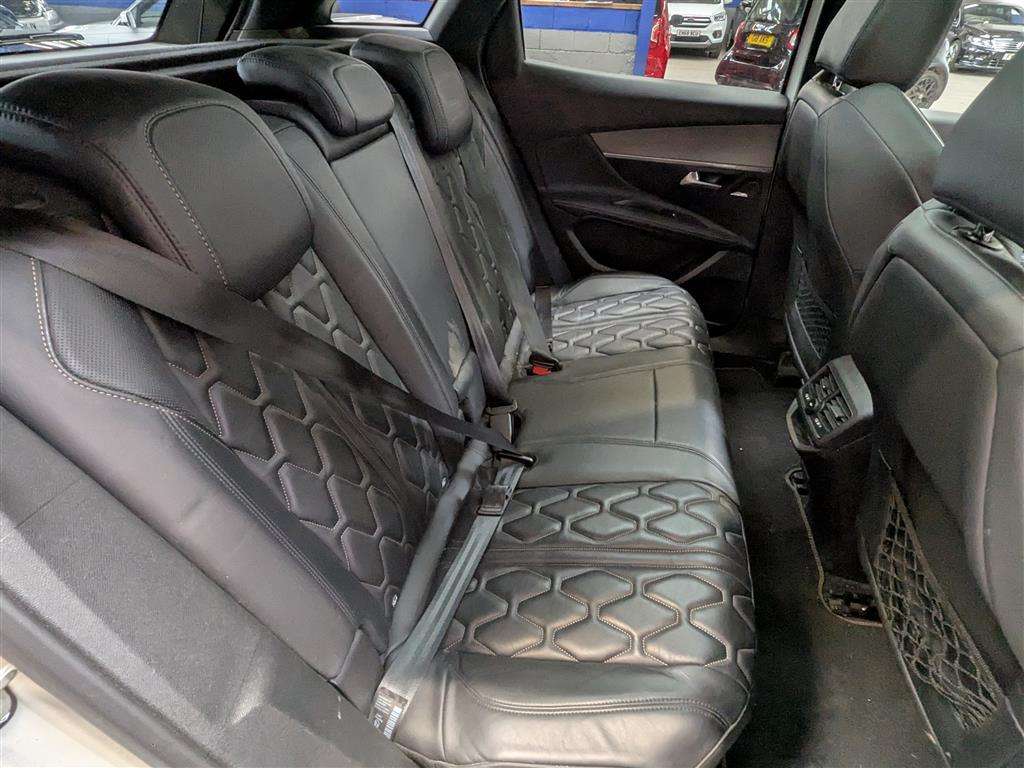 <p>2020 PEUGEOT 3008 GT S/S PHEV 4X4 AUTO</p>