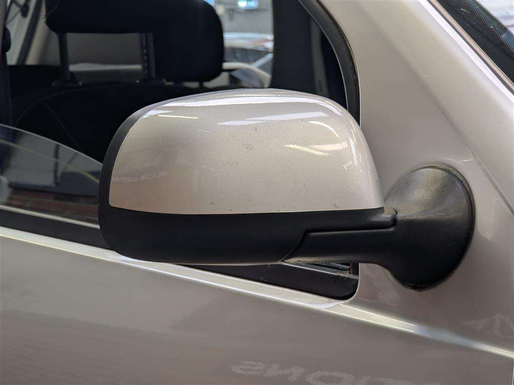<p>2013 DACIA DUSTER LAUREATE DCI 4X4</p>