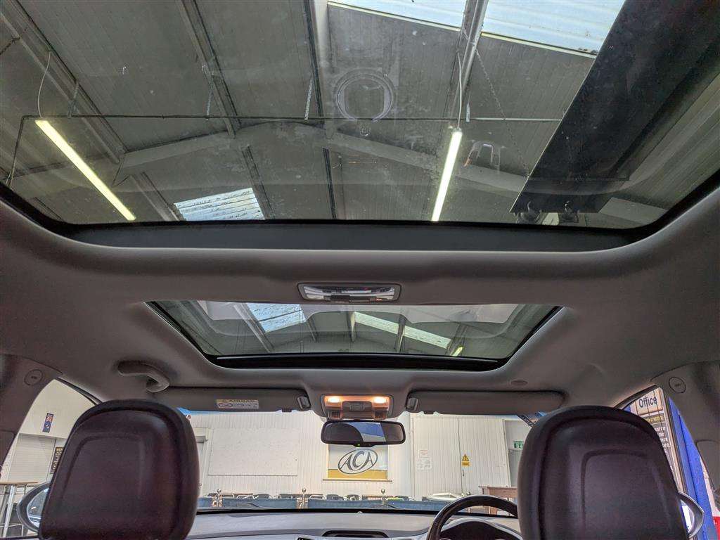 <p>2015 KIA SPORTAGE 4 ISG CRDI</p>