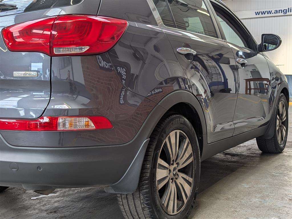 <p>2015 KIA SPORTAGE 4 ISG CRDI</p>