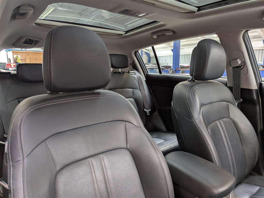 <p>2015 KIA SPORTAGE 4 ISG CRDI</p>