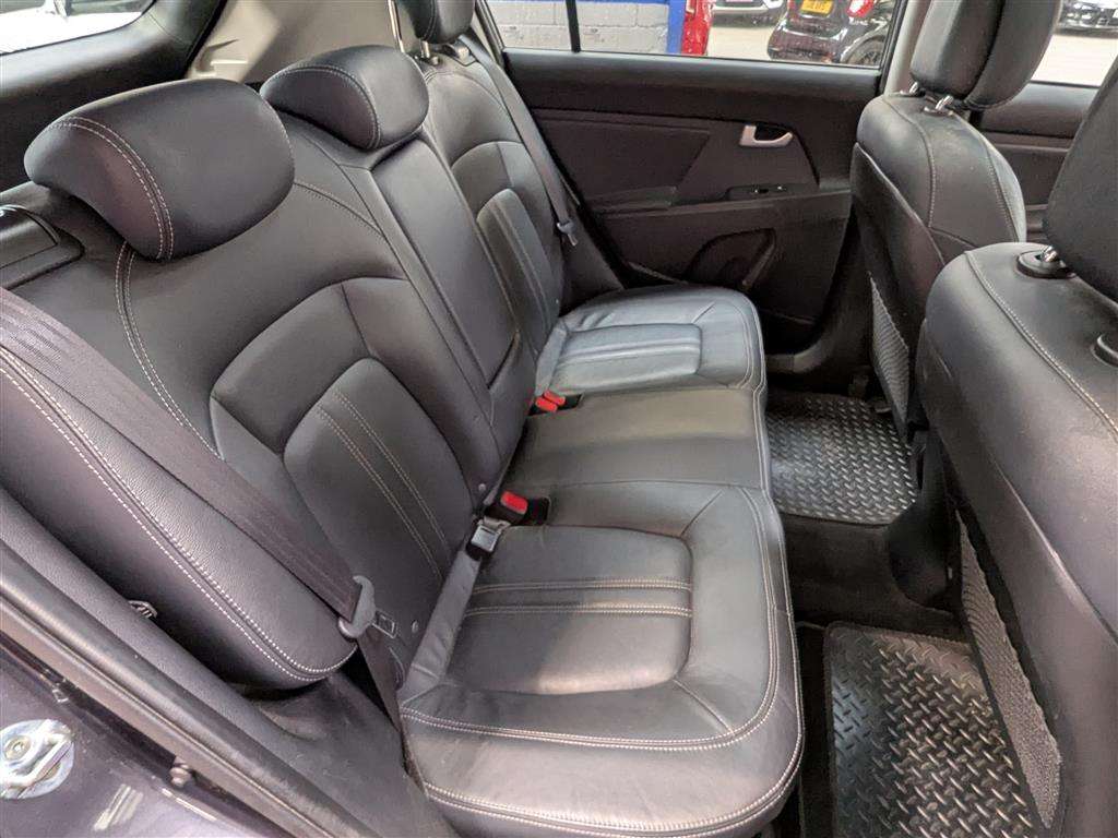 <p>2015 KIA SPORTAGE 4 ISG CRDI</p>