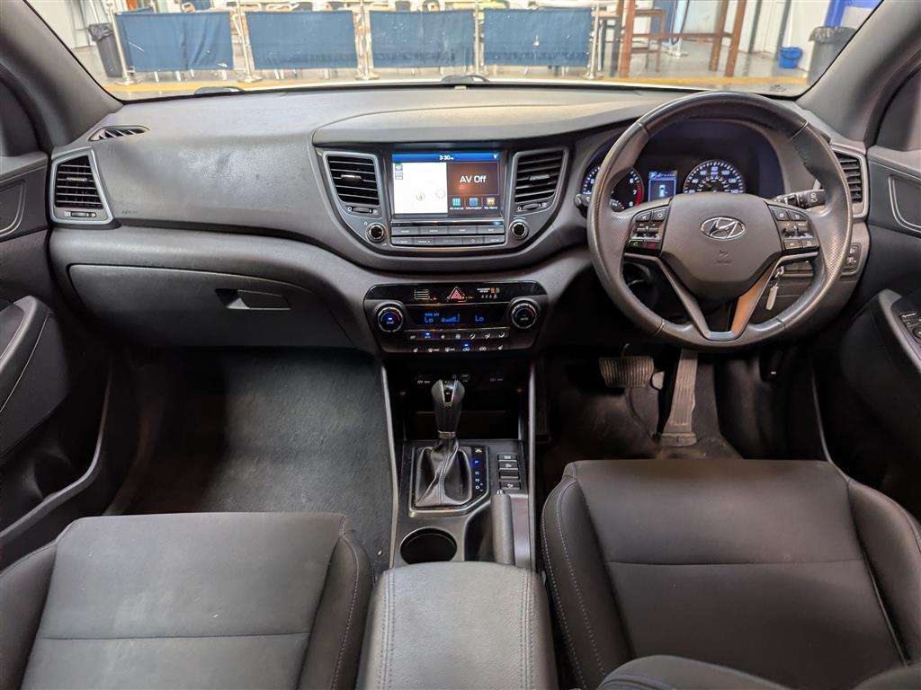 <p>2018 HYUNDAI TUCSON GO SE 2WD T-GDI S-</p>