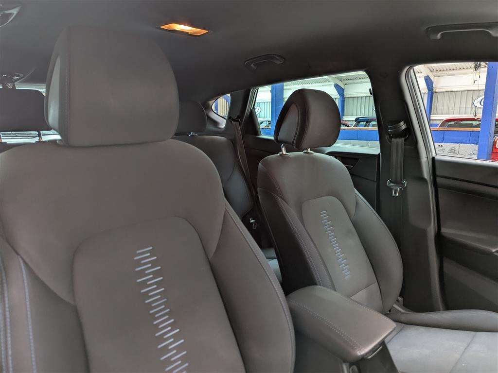 <p>2018 HYUNDAI TUCSON GO SE 2WD T-GDI S-</p>