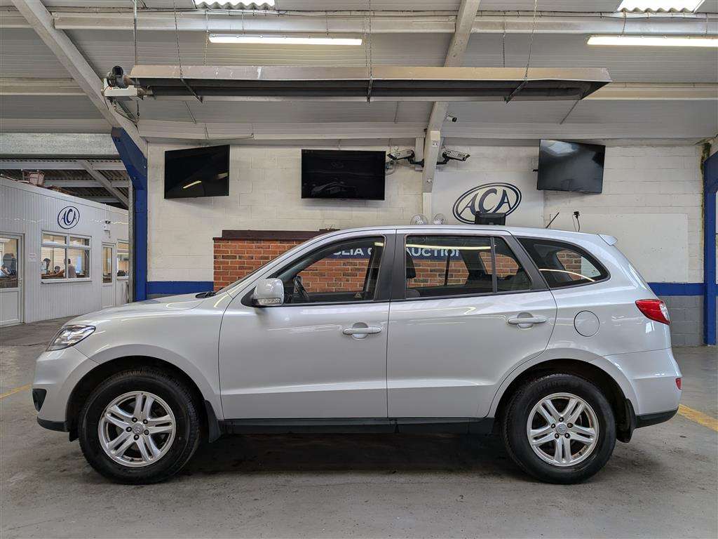 <p>2011 HYUNDAI SANTA FE STYLE CRDI</p>