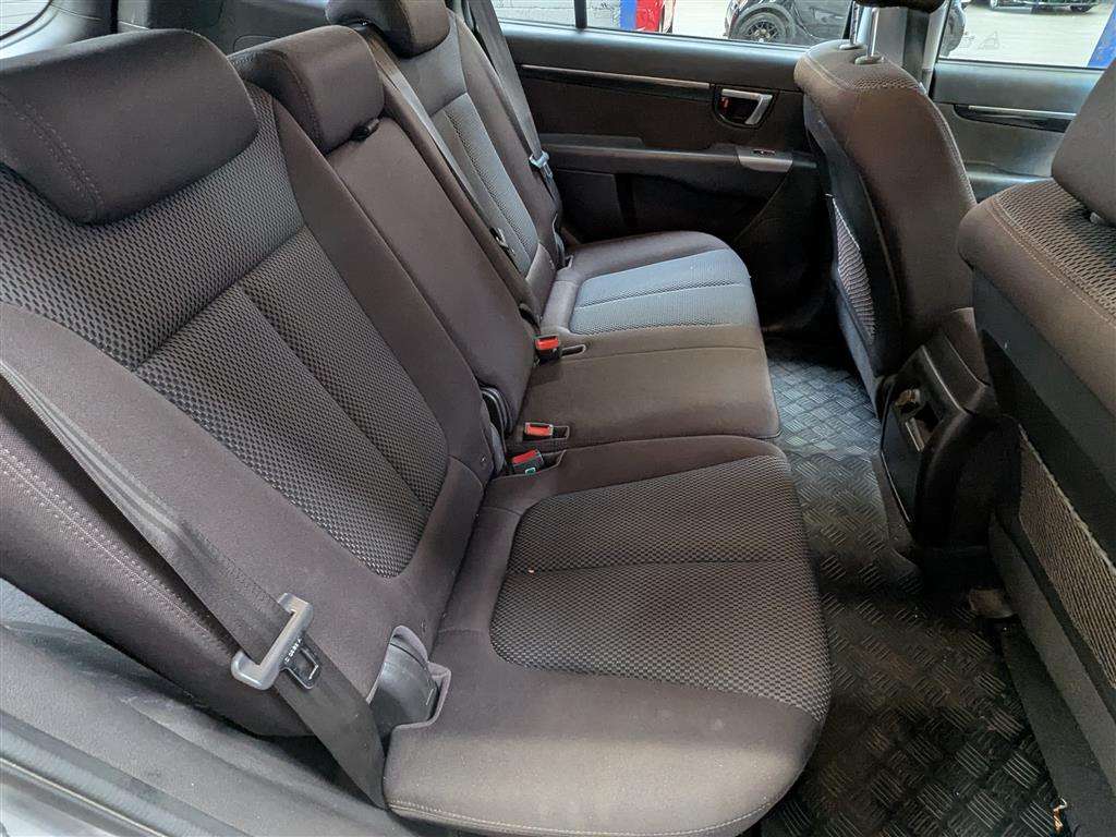 <p>2011 HYUNDAI SANTA FE STYLE CRDI</p>